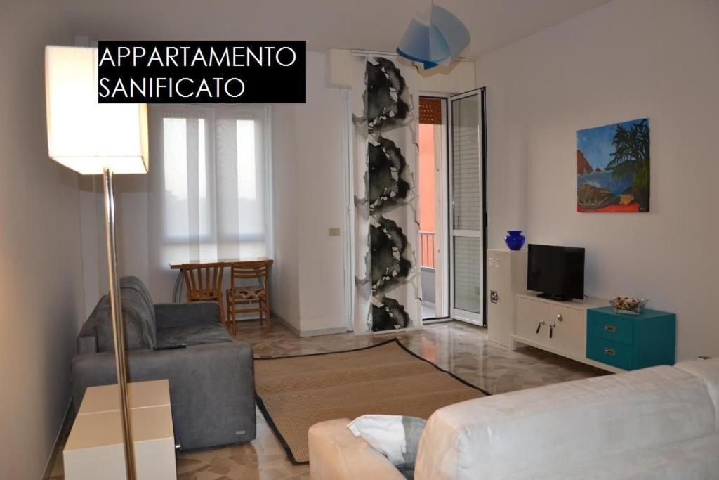 Residenza Viale Mentana Appartamento Parma Esterno foto